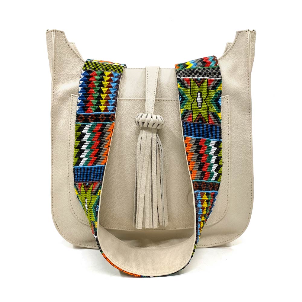 Bolsa para viaje de piel para mujer con cierre estilo bandolera  con asa intercambiable de artesanía de chaquira color marfil